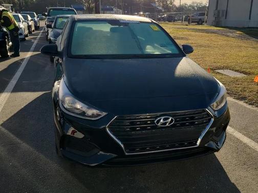 2022 Hyundai Accent SE