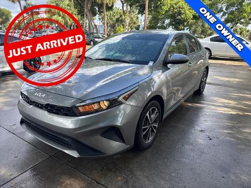 2023 Kia Forte LXS