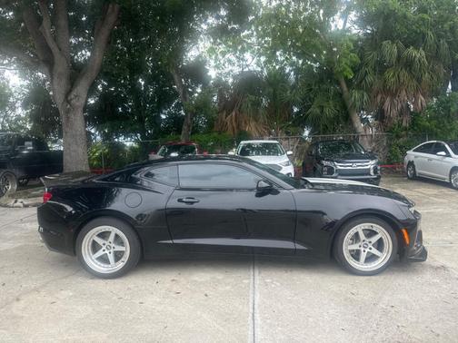 2019 Chevrolet Camaro 2LT