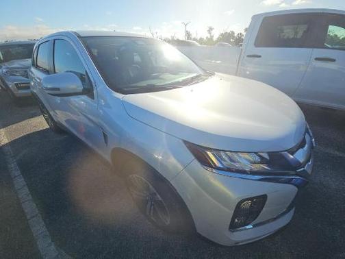 2024 Mitsubishi Outlander Sport SE