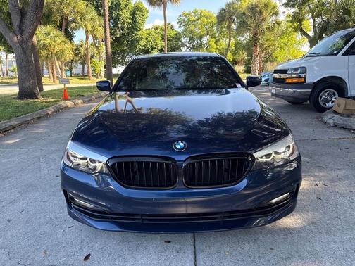 2018 BMW 540 i