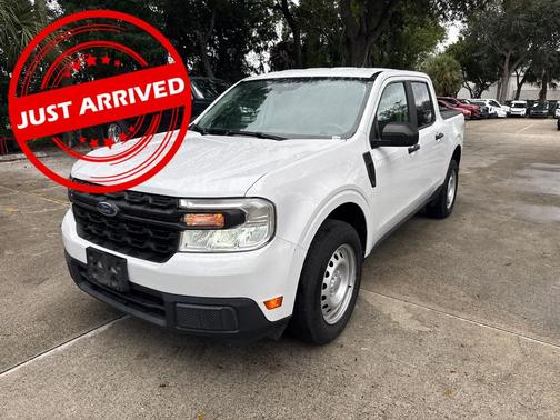 2022 Ford Maverick XL