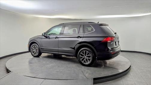 2019 Volkswagen Tiguan 2.0T SE