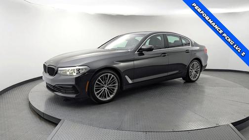 2019 BMW 540 i