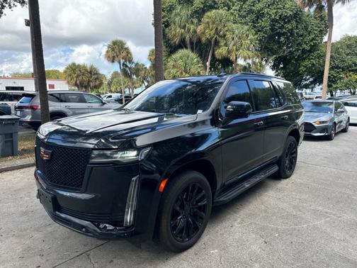 2022 Cadillac Escalade Premium Luxury