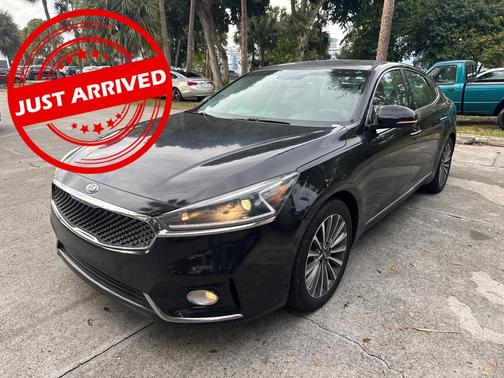 2019 Kia Cadenza Premium