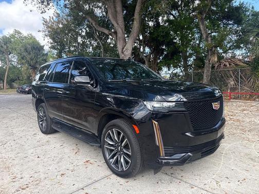 2023 Cadillac Escalade Sport