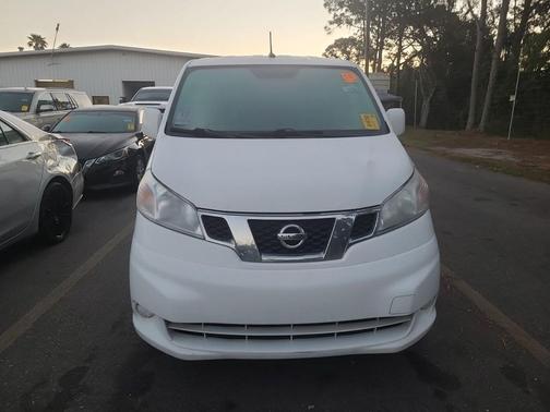 2020 Nissan NV200 SV