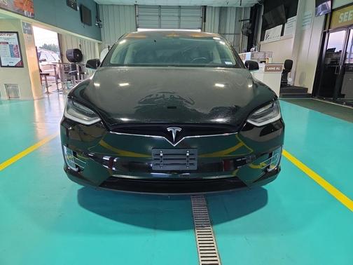 2016 Tesla Model X 70D