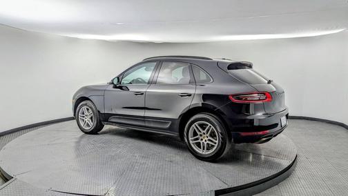 2018 Porsche Macan Sport Edition