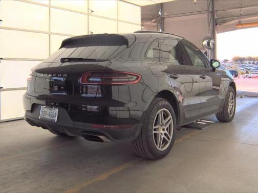 2018 Porsche Macan Sport Edition