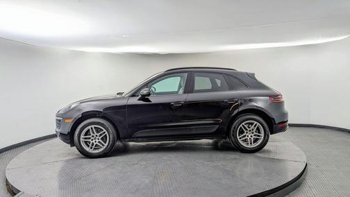 2018 Porsche Macan Sport Edition