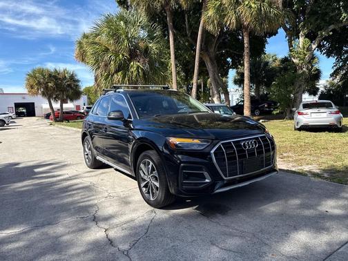 2021 Audi Q5 45 Premium Plus