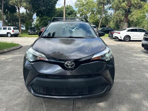 2020 Toyota C-HR XLE