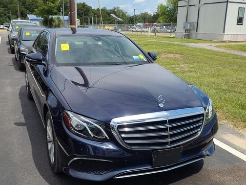 2017 Mercedes-Benz E-Class E 300 4MATIC