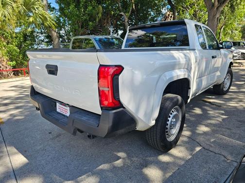 2024 Toyota Tacoma SR