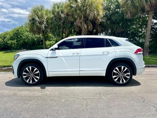 2021 Volkswagen Atlas Cross Sport 3.6L V6 SEL Premium R-Line