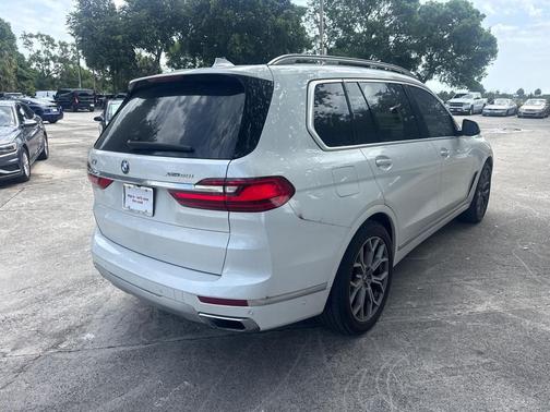 Mineral White Metallic 2019 BMW X7 xDrive50i