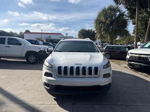 2018 Jeep Cherokee Latitude Plus