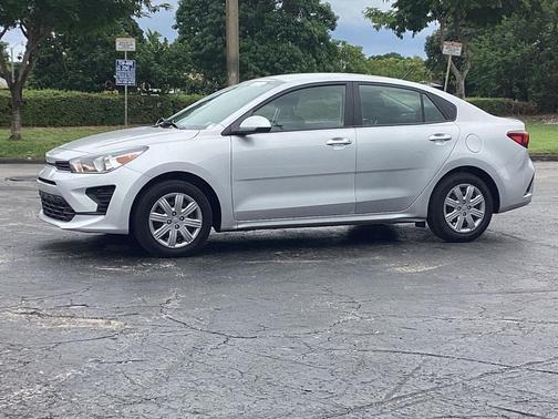 2022 Kia Rio S