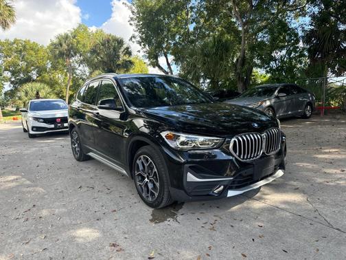 2021 BMW X1 xDrive28i