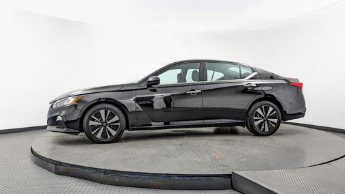 2021 Nissan Altima 2.5 SV