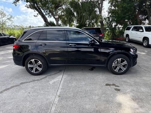 2019 Mercedes-Benz GLC 300 Base