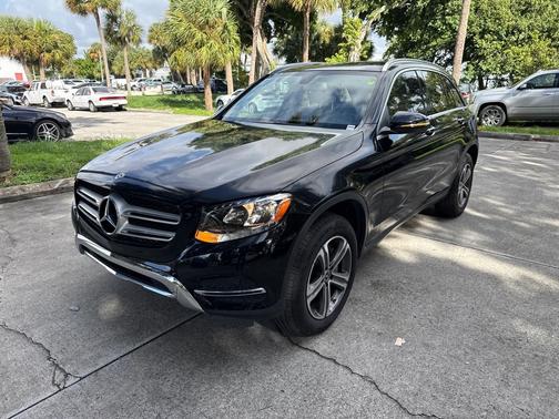 2019 Mercedes-Benz GLC 300 Base