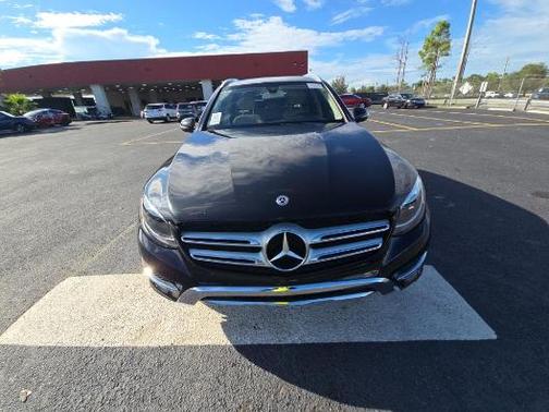 2019 Mercedes-Benz GLC 300 Base