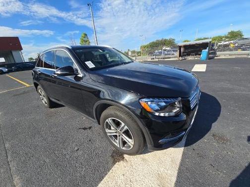 2019 Mercedes-Benz GLC 300 Base