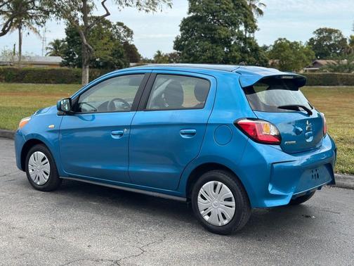 2024 Mitsubishi Mirage ES