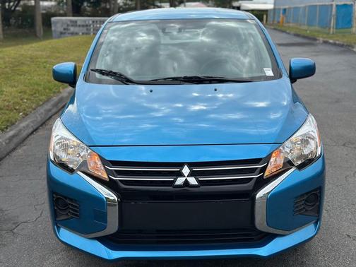 2024 Mitsubishi Mirage ES