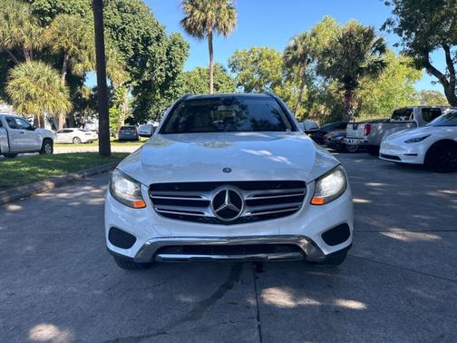 2016 Mercedes-Benz GLC 300 4MATIC