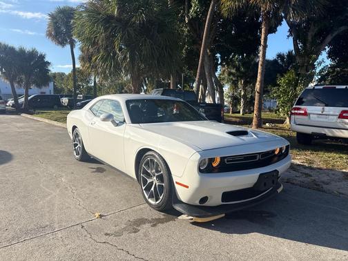 2023 Dodge Challenger GT