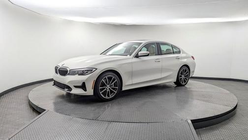 2020 BMW 330 i