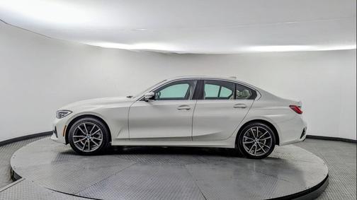 2020 BMW 330 i