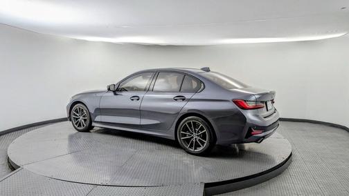 2022 BMW 330 i