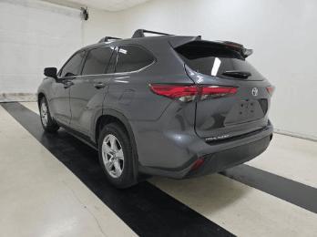 2022 Toyota Highlander L