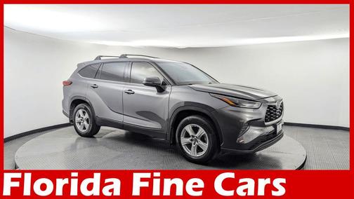 2022 Toyota Highlander L
