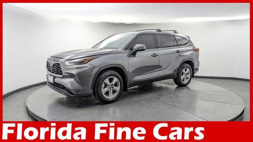 2022 Toyota Highlander L