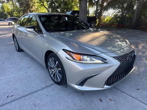 Moonbeam Beige Metallic 2019 Lexus ES 350 Base