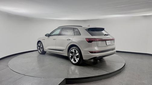 Siam Beige Metallic 2021 Audi e-tron Premium