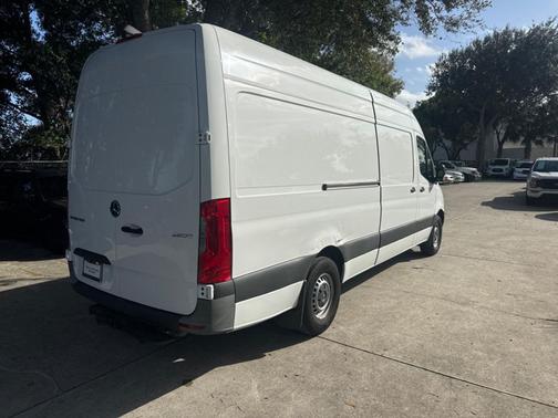 2023 Mercedes-Benz Sprinter 2500 High Roof