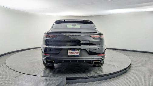 2022 Porsche Cayenne Cayenne