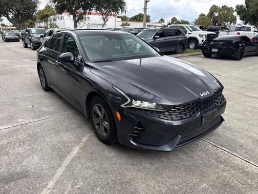 2023 Kia K5 LXS