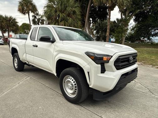 2024 Toyota Tacoma SR