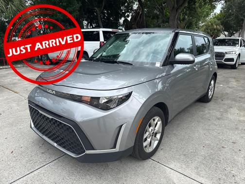 2023 Kia Soul LX