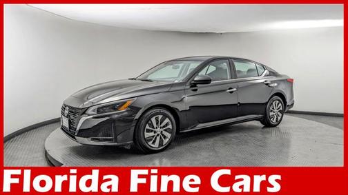 2023 Nissan Altima S FWD