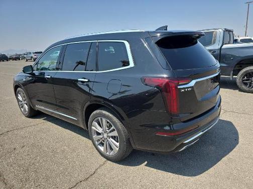 2023 Cadillac XT6 Premium Luxury FWD