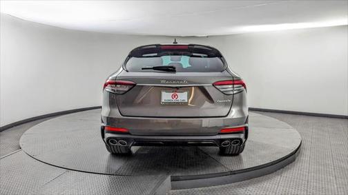 2022 Maserati Levante Modena